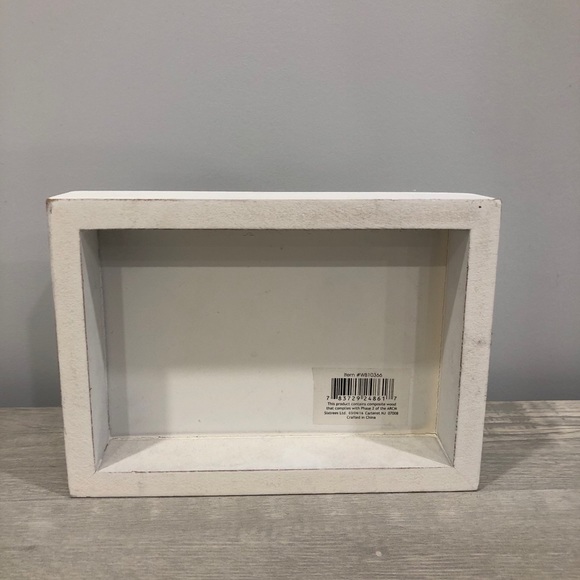 2/$20 - Cute Decor Signs - Picture 6 of 7